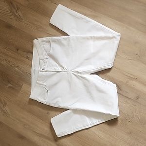 Old Navy white stretch jeans mid rise skinny size 6